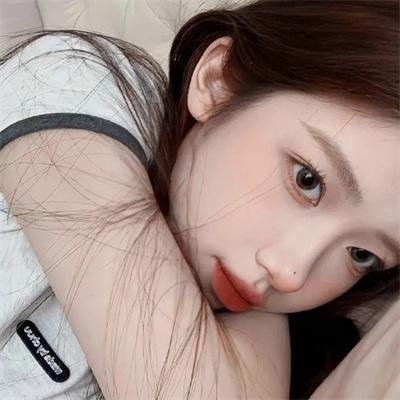 明天，我会成为谁的女友